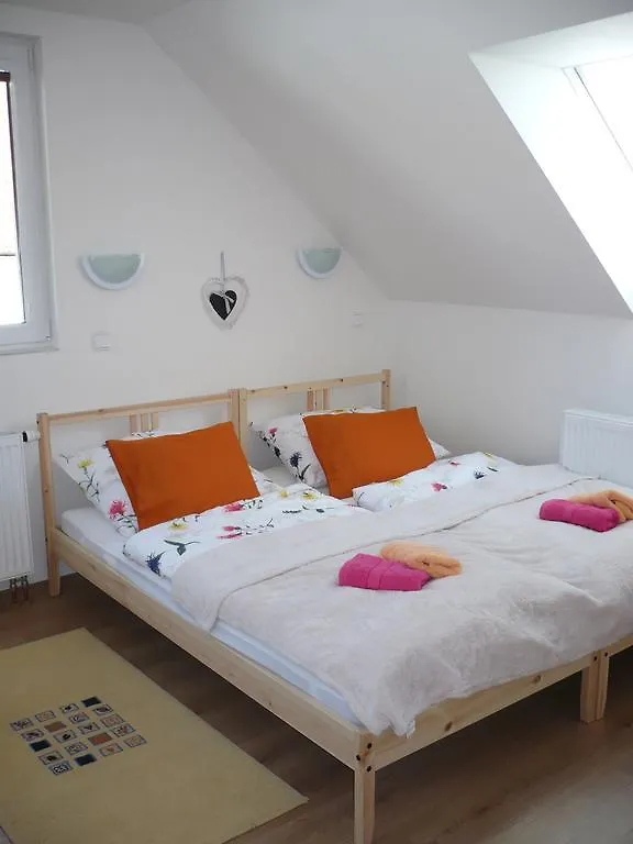 Rivendell Apartments Prag 0*,